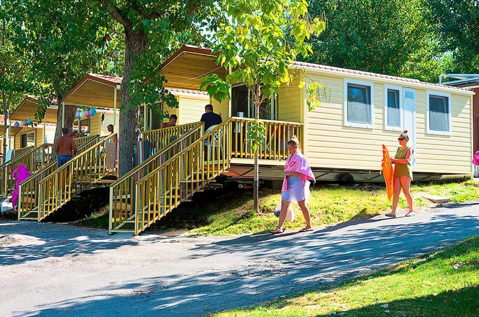 Eurocampingpacengo Hotell Lazise Exteriör bild