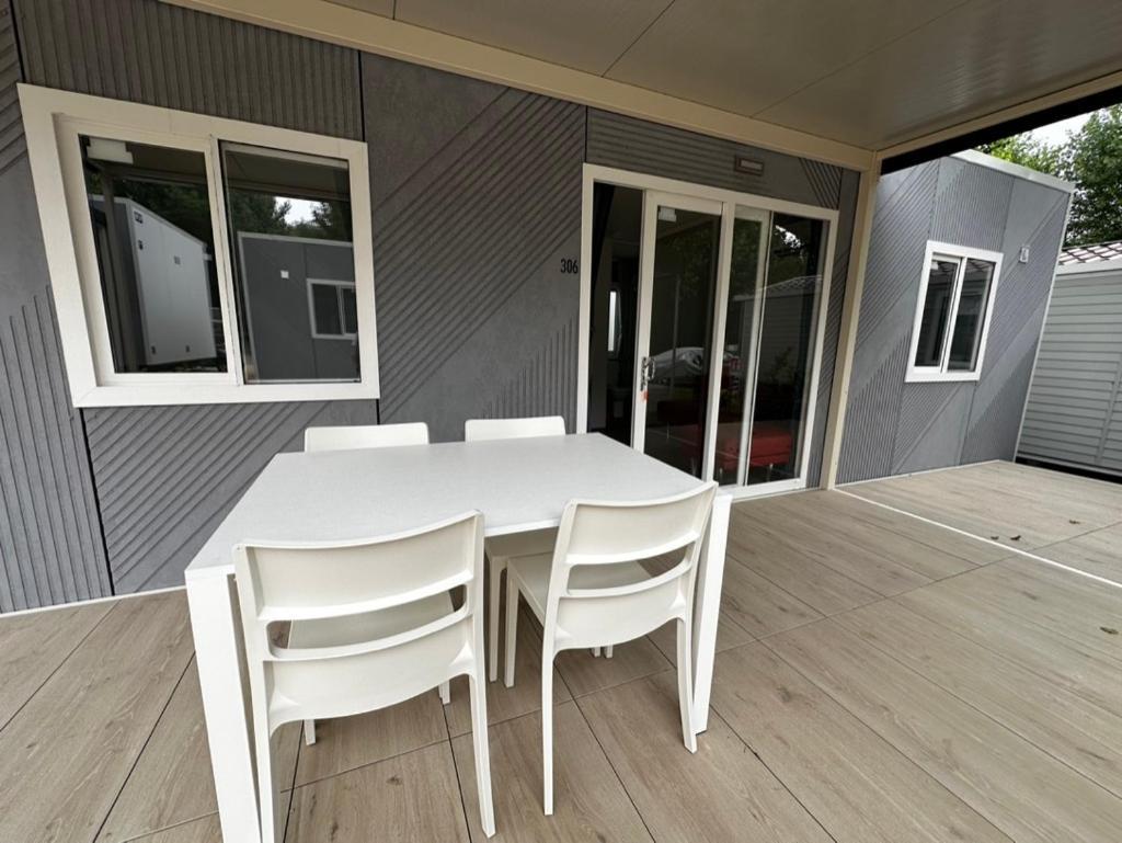 Eurocampingpacengo Hotell Lazise Exteriör bild